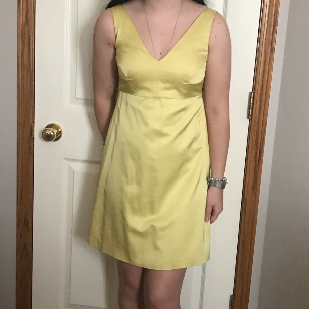 Red Valentino v neck back bow dress - Picture 2 of 6